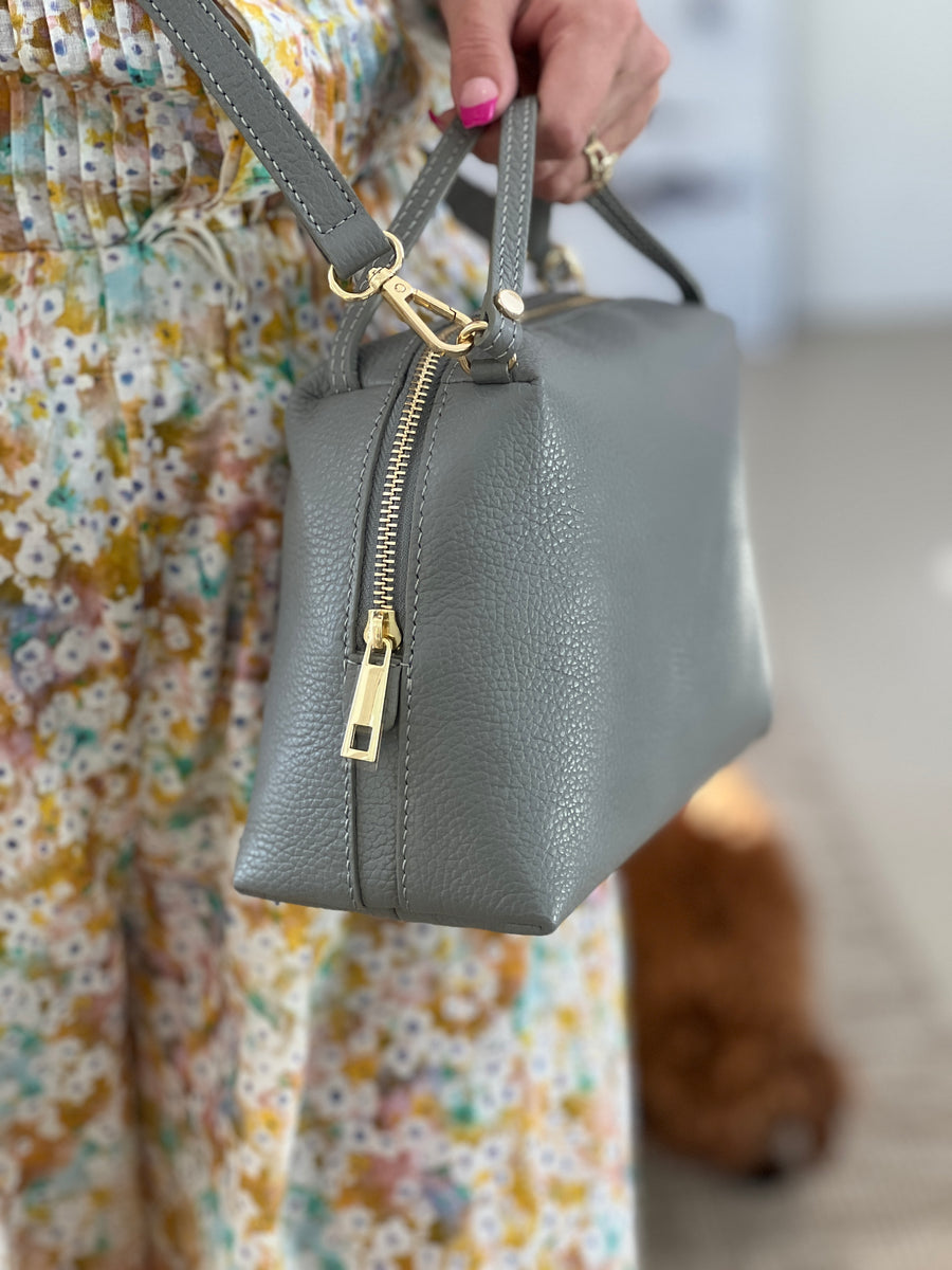 The Firenze Crossbody GREY