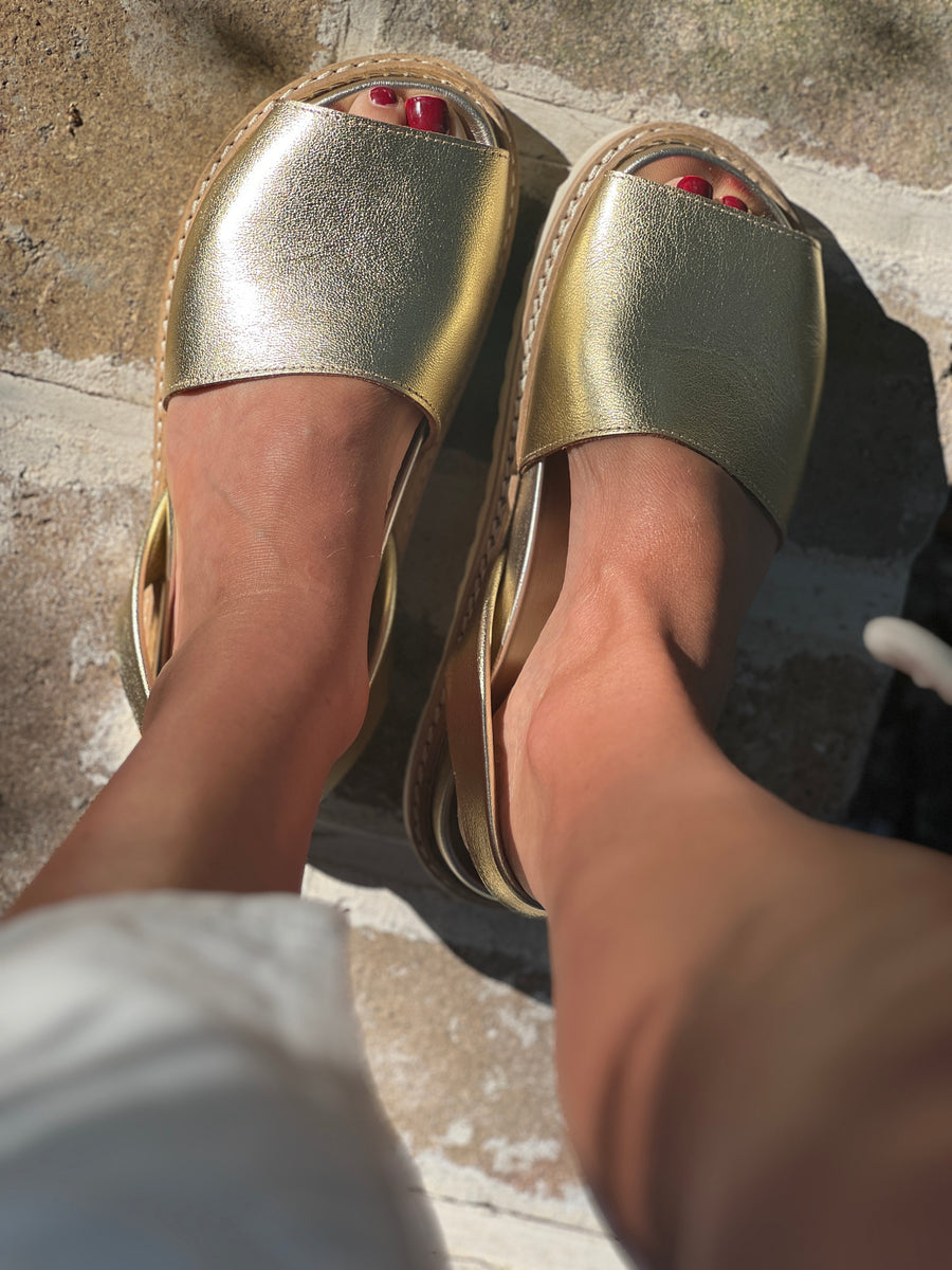 Gold Modern Avarca