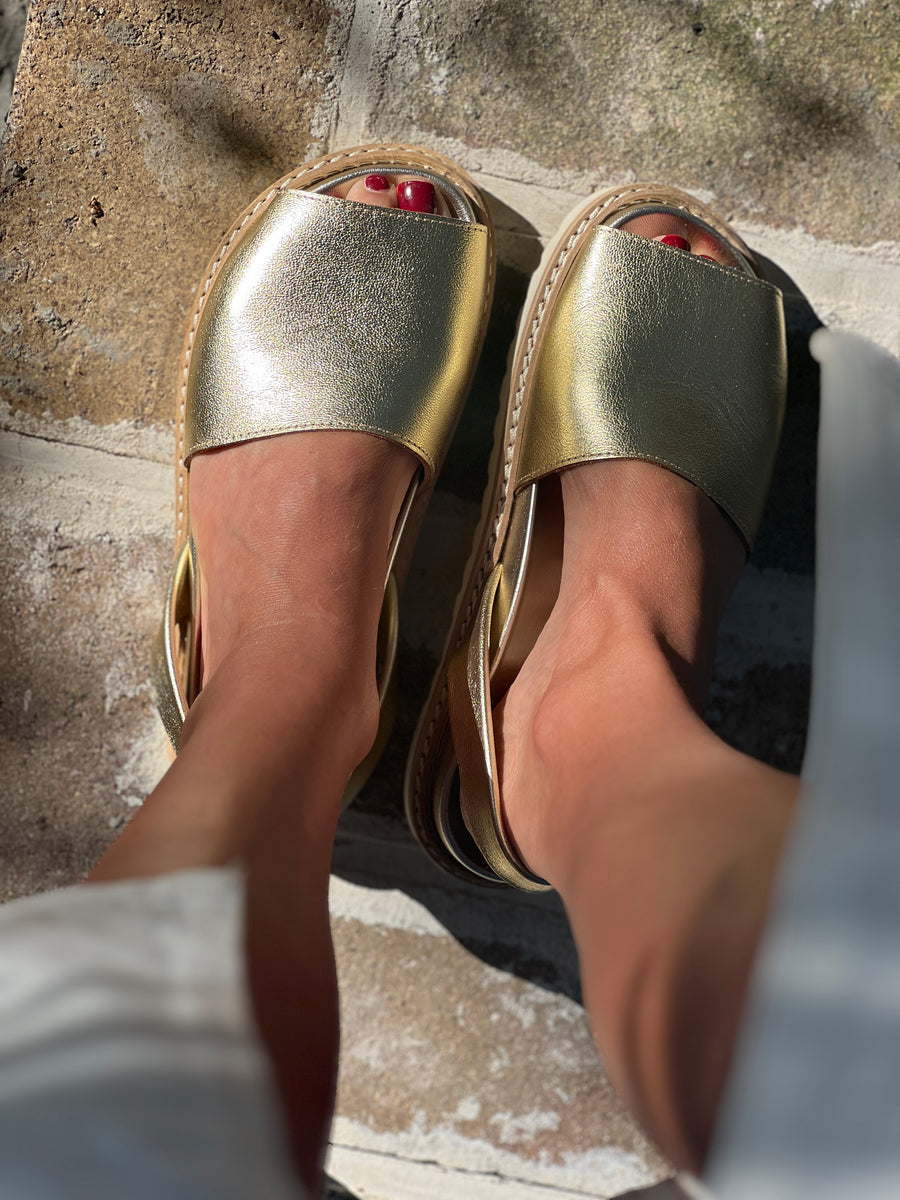 Gold Modern Avarca