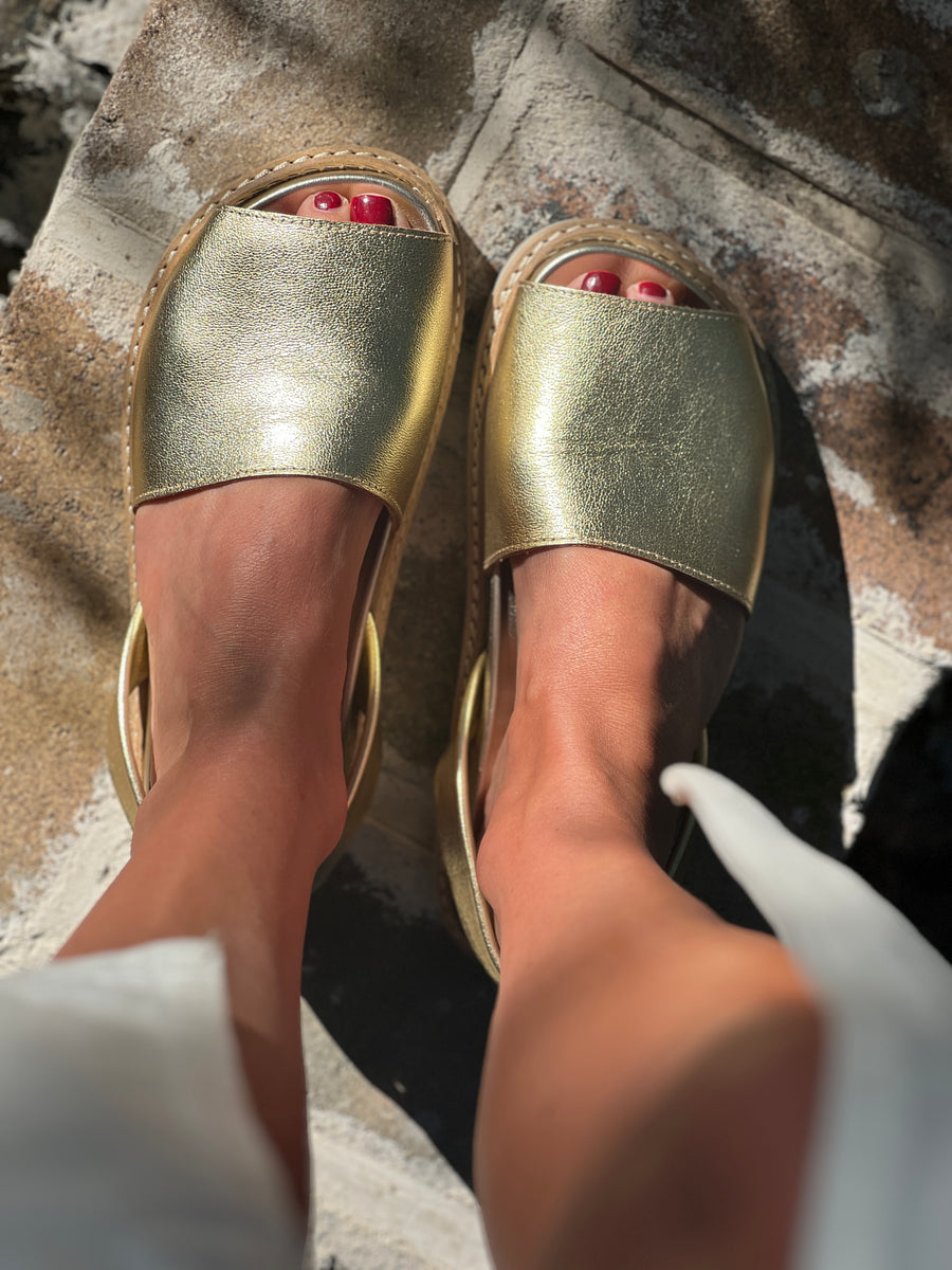 Gold Modern Avarca