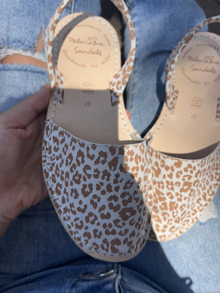 Tan Leopard Avarca