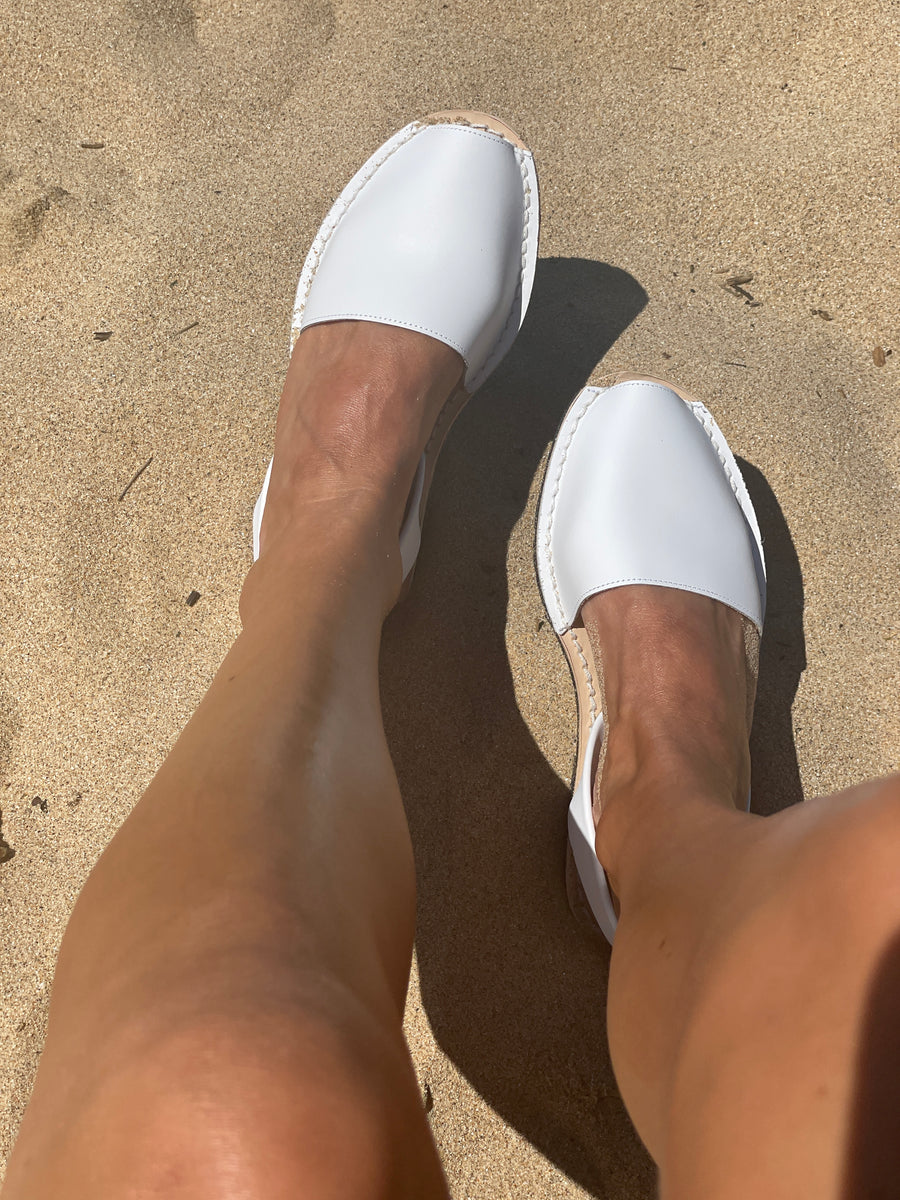 White Leather Avarca