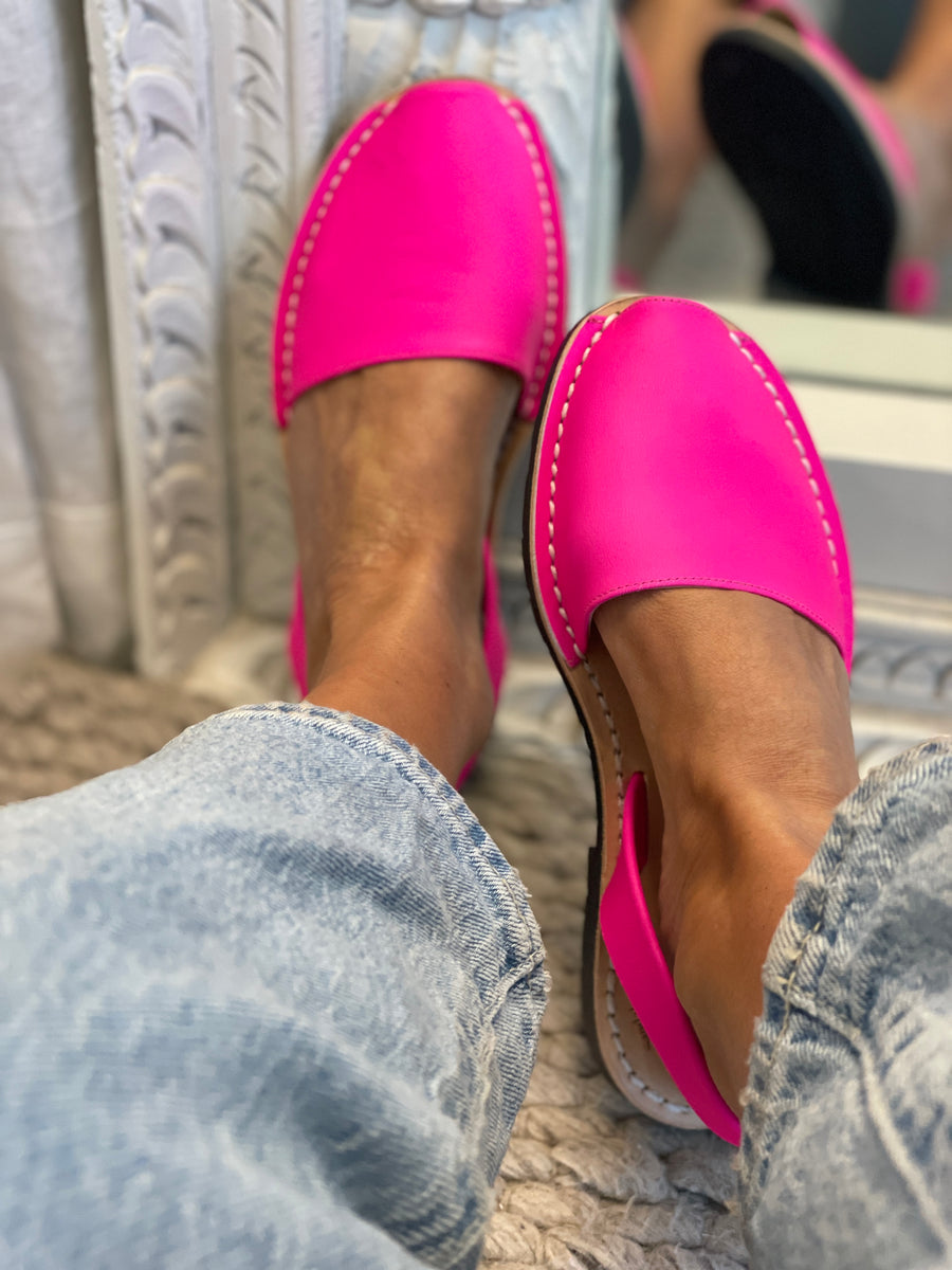 Neon Pink