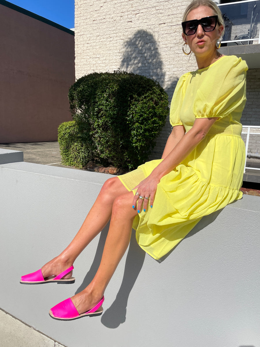 Neon Pink