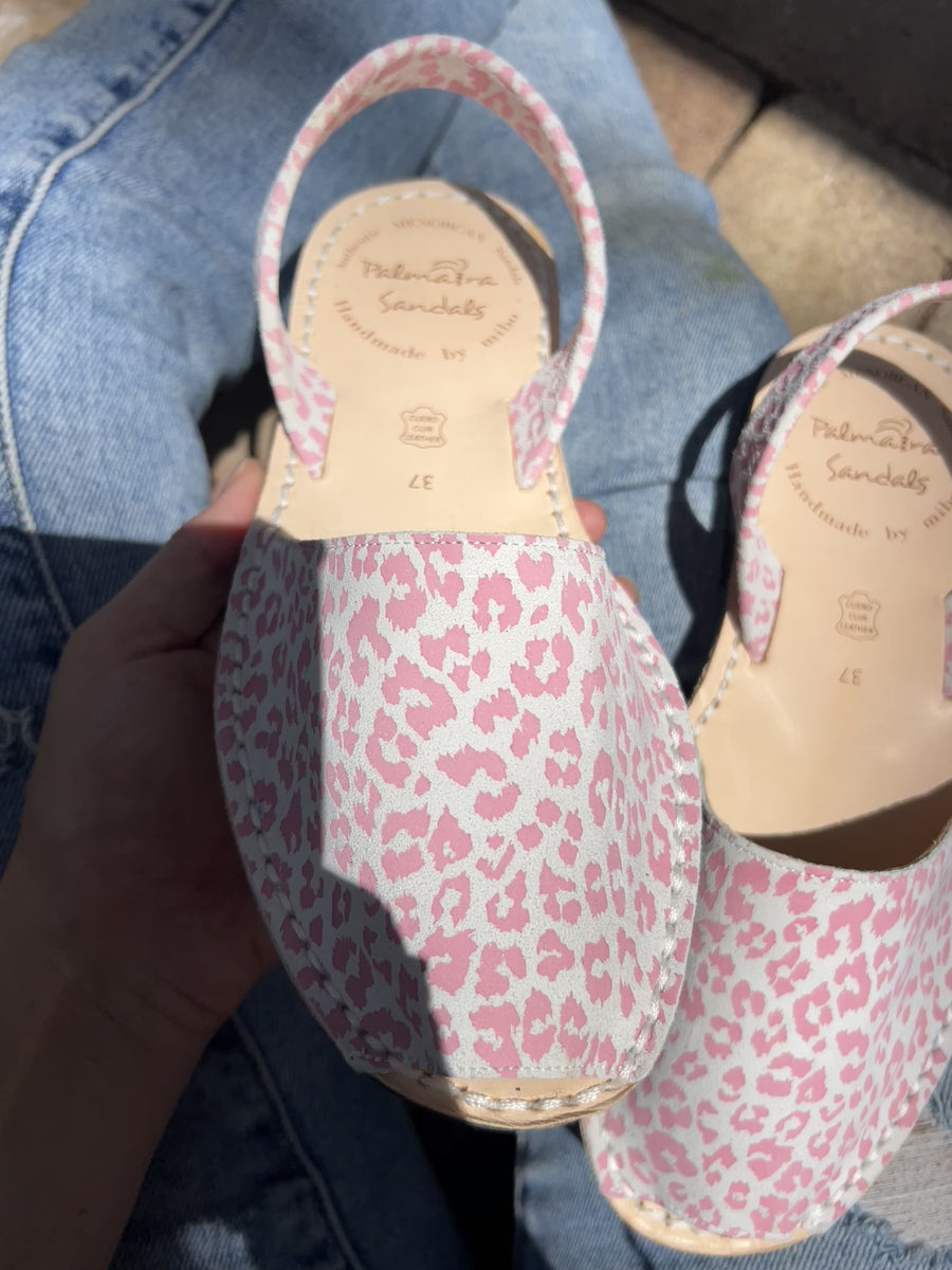 Pink Leopard Avarca