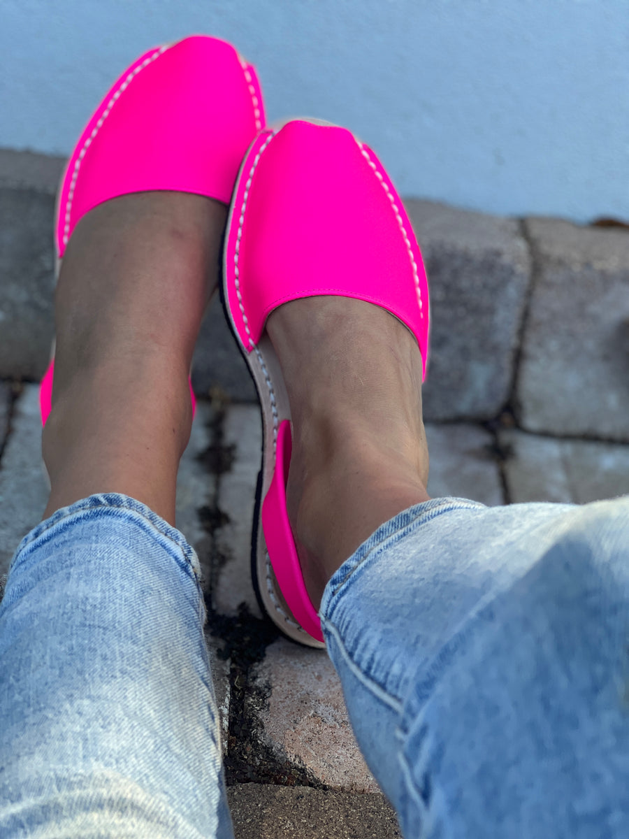 Neon Pink