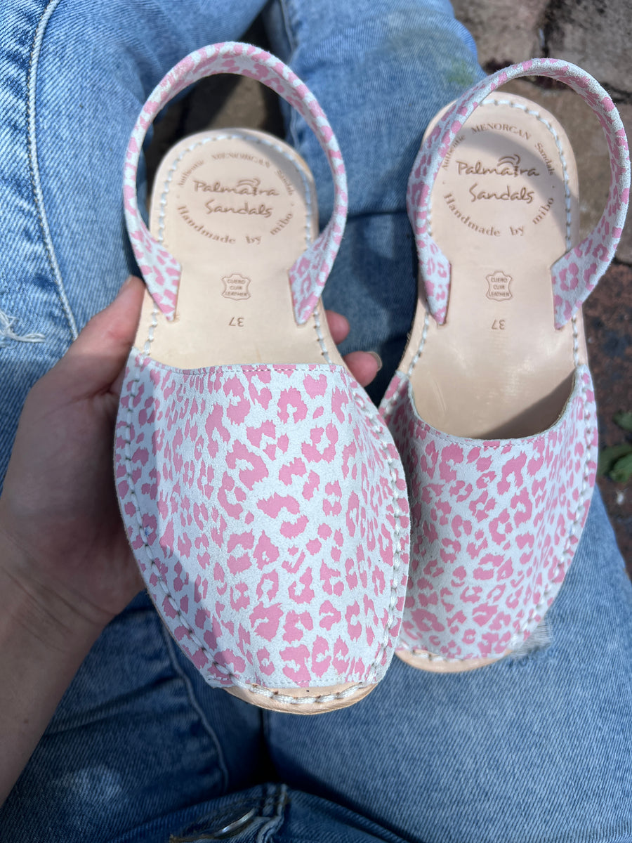 Pink Leopard Avarca