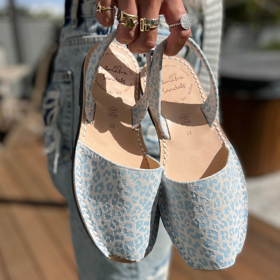 Blue Leopard Avarca
