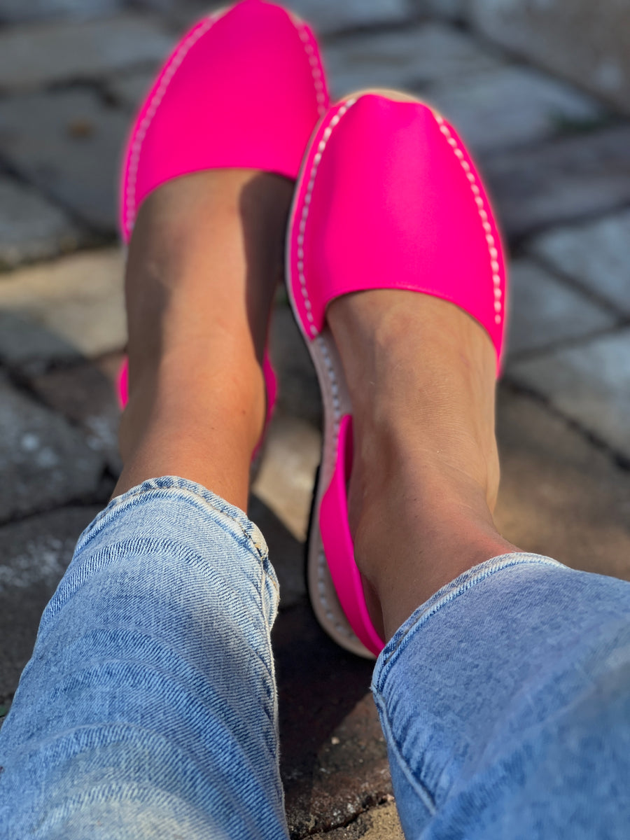 Neon Pink
