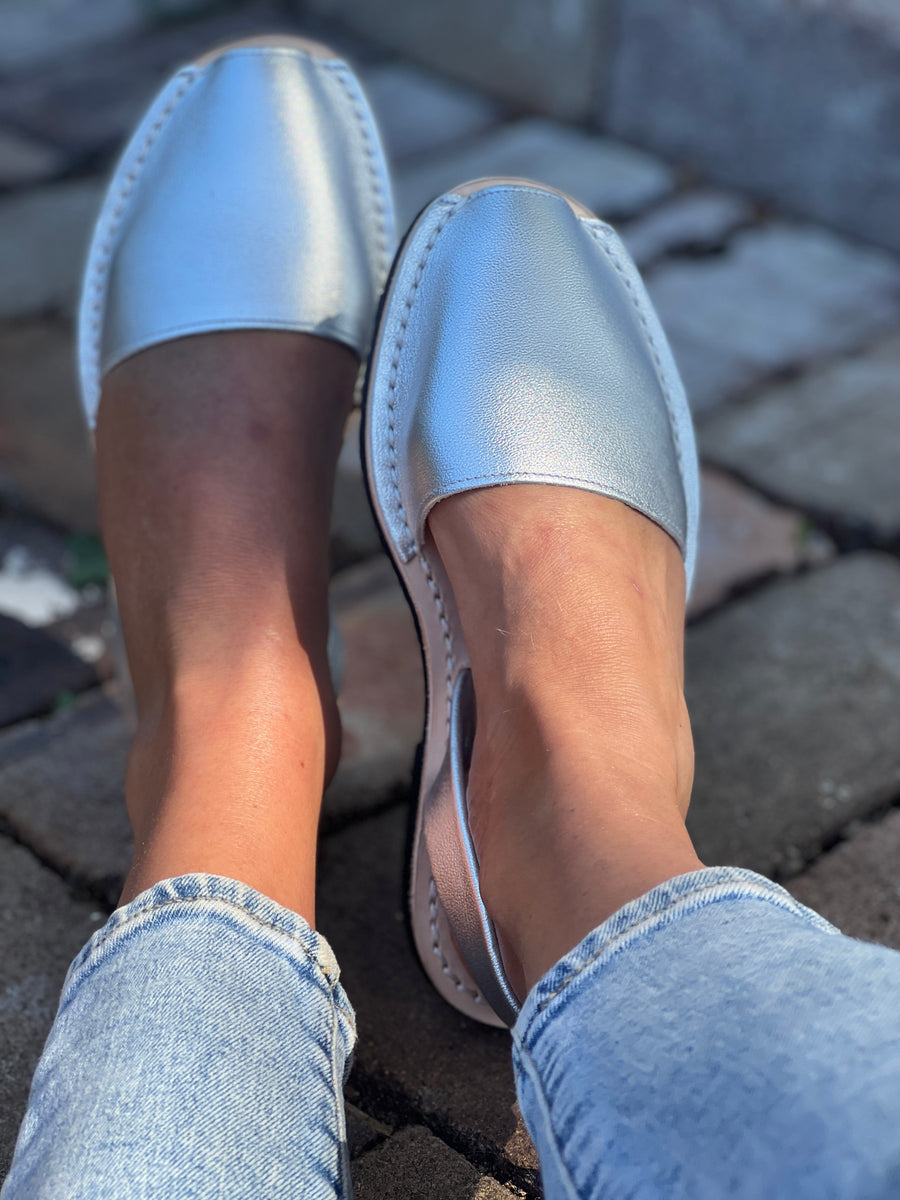 Silver Metallic Avarca