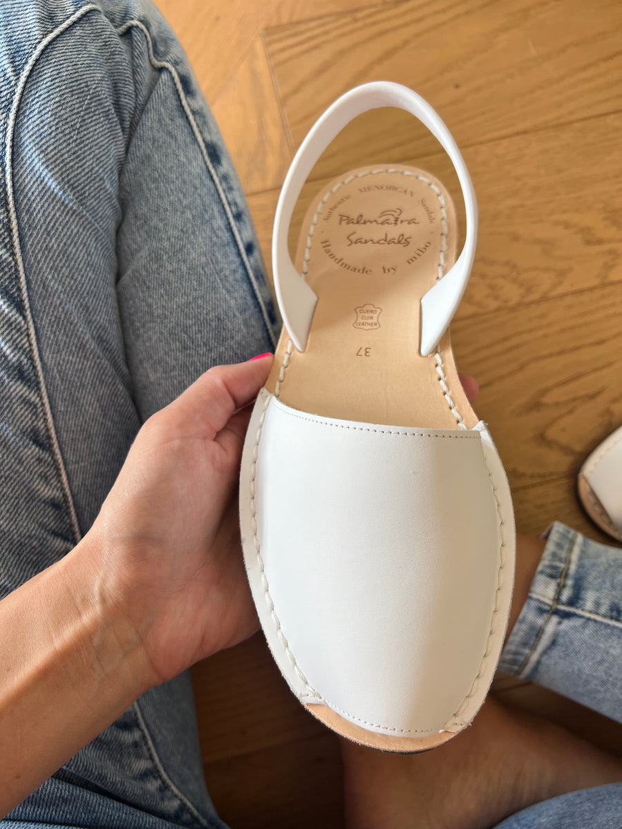 White Leather Avarca