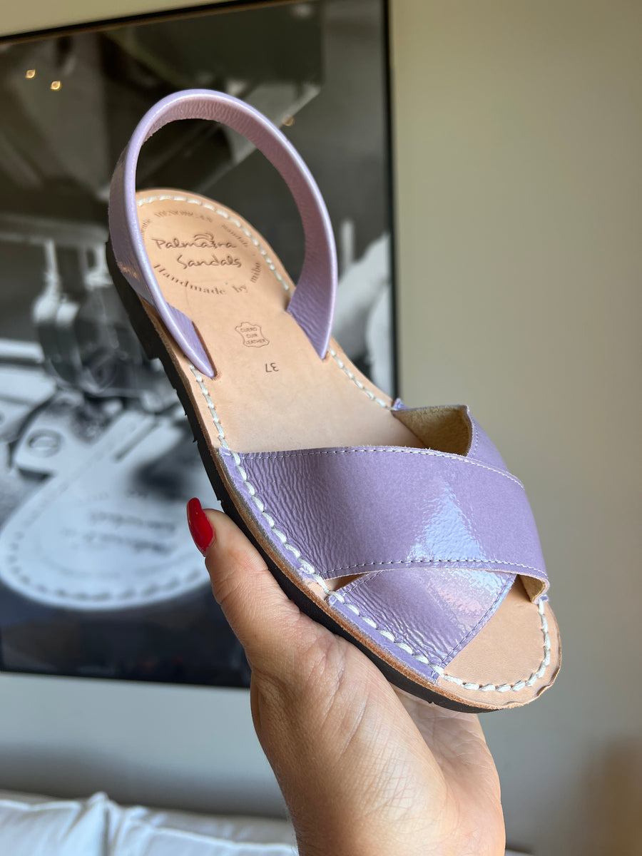SAMPLE 106 - Size 37