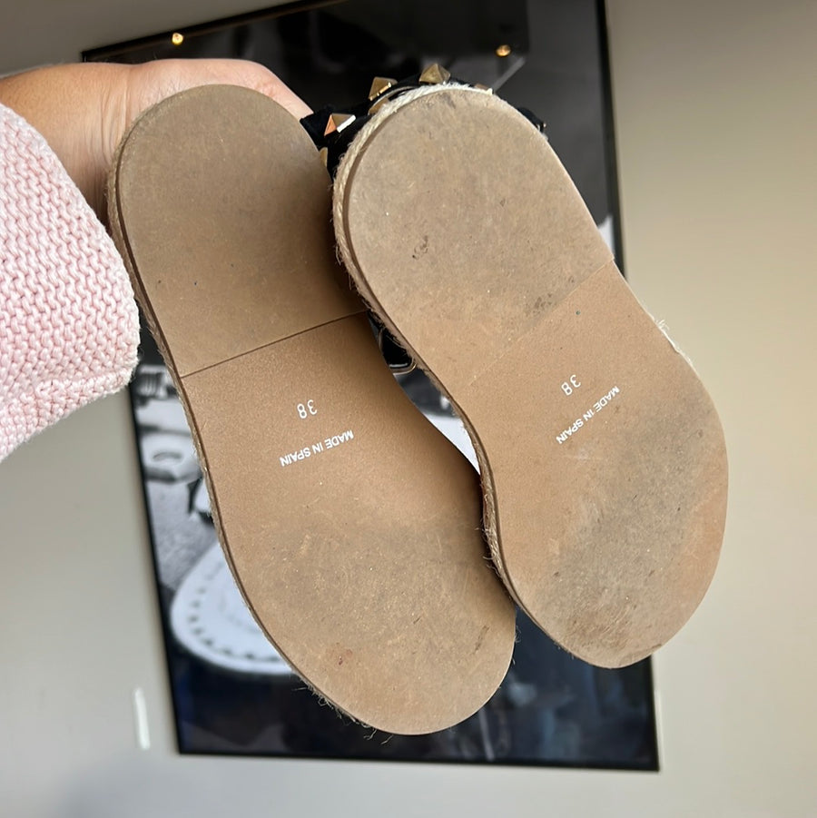 PRELOVED JACKIE